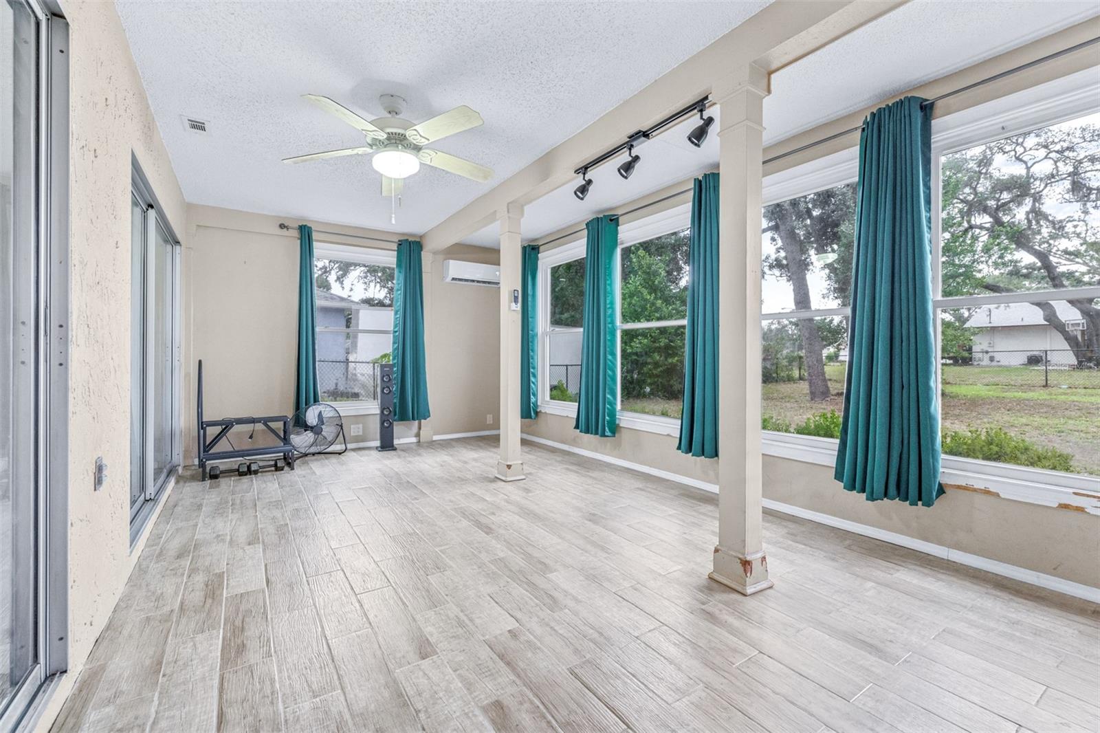 Florida room