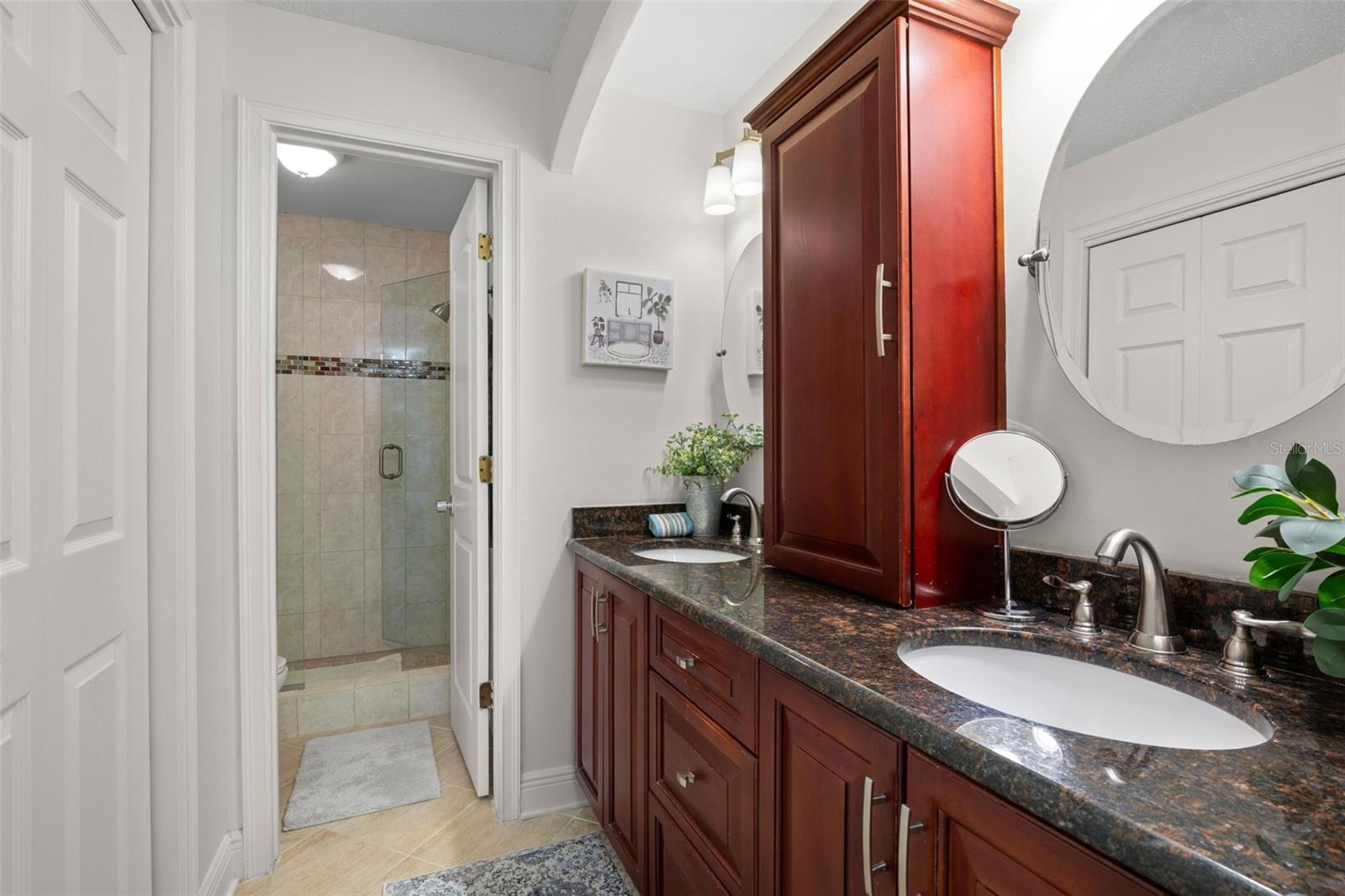master bath double sinks