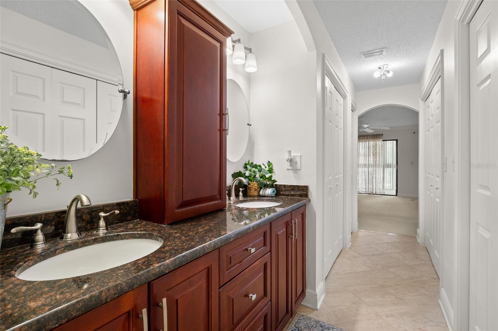 master bath double sinks