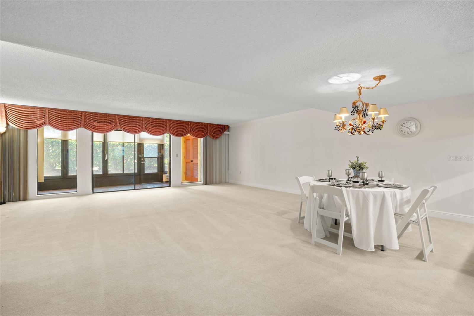 living room dining room