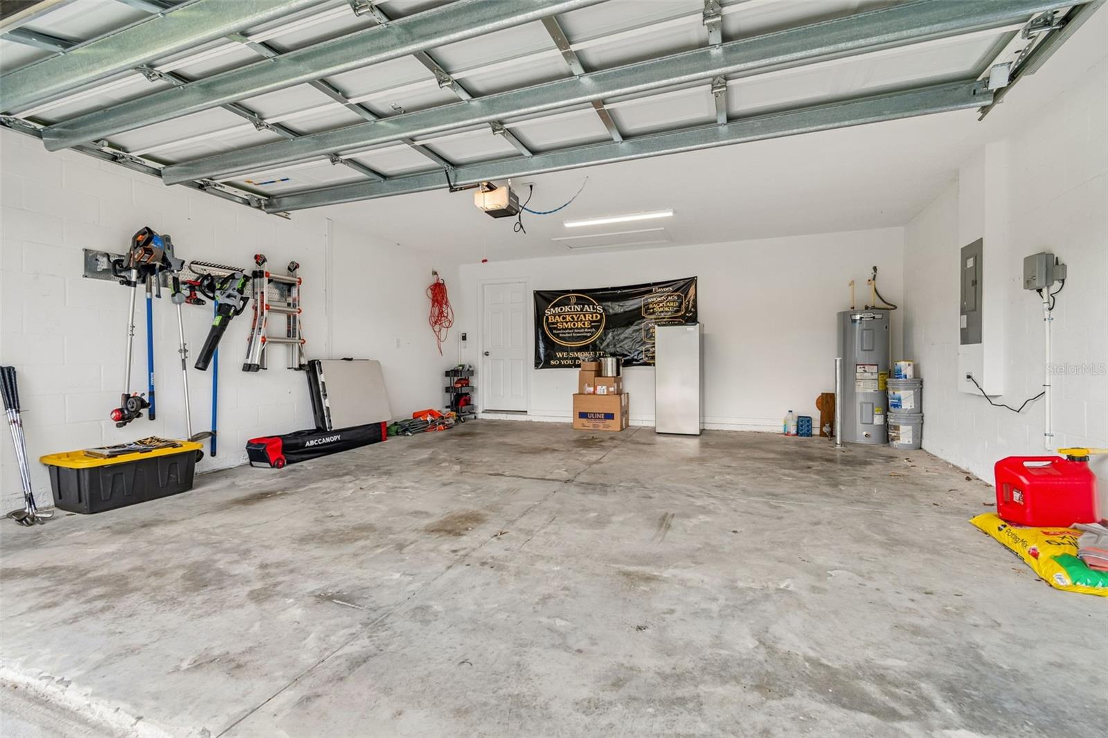2-car garage....
