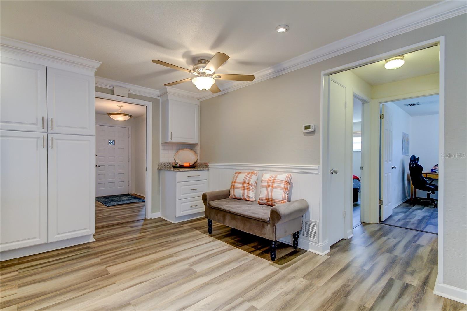 Photo prior to renting.