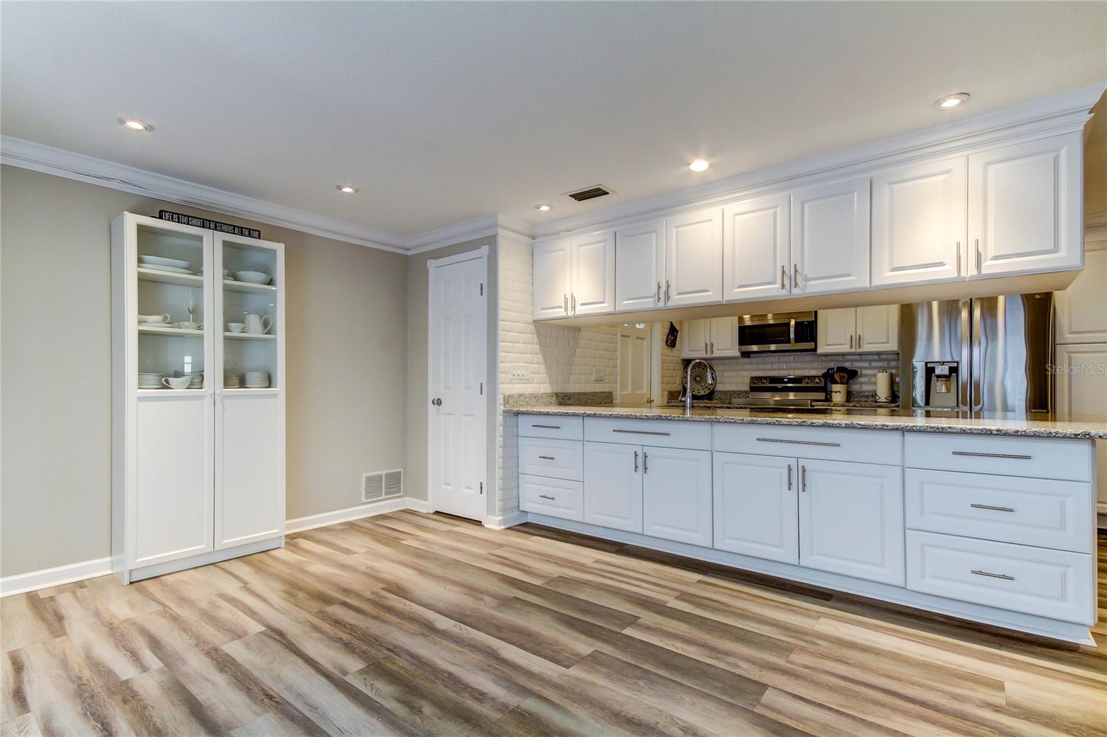 Photo prior to renting.