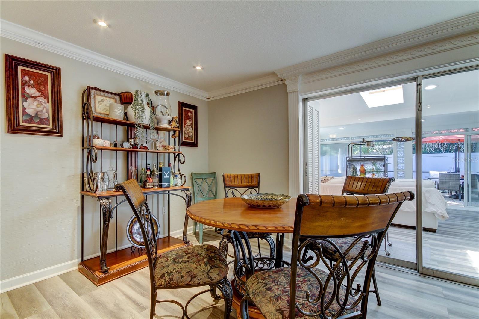 Photo prior to renting.