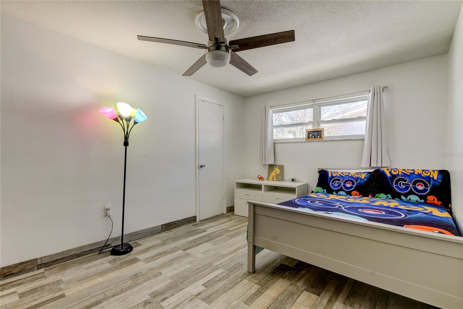 Photo prior to renting.