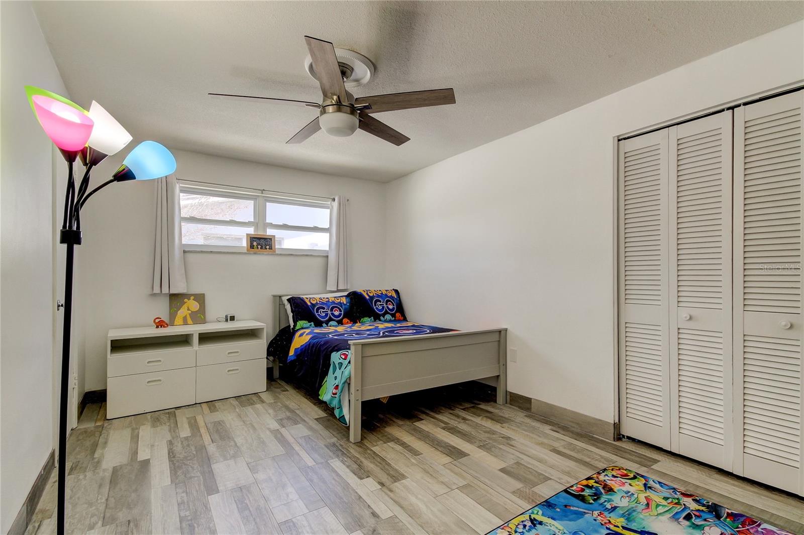 Photo prior to renting.