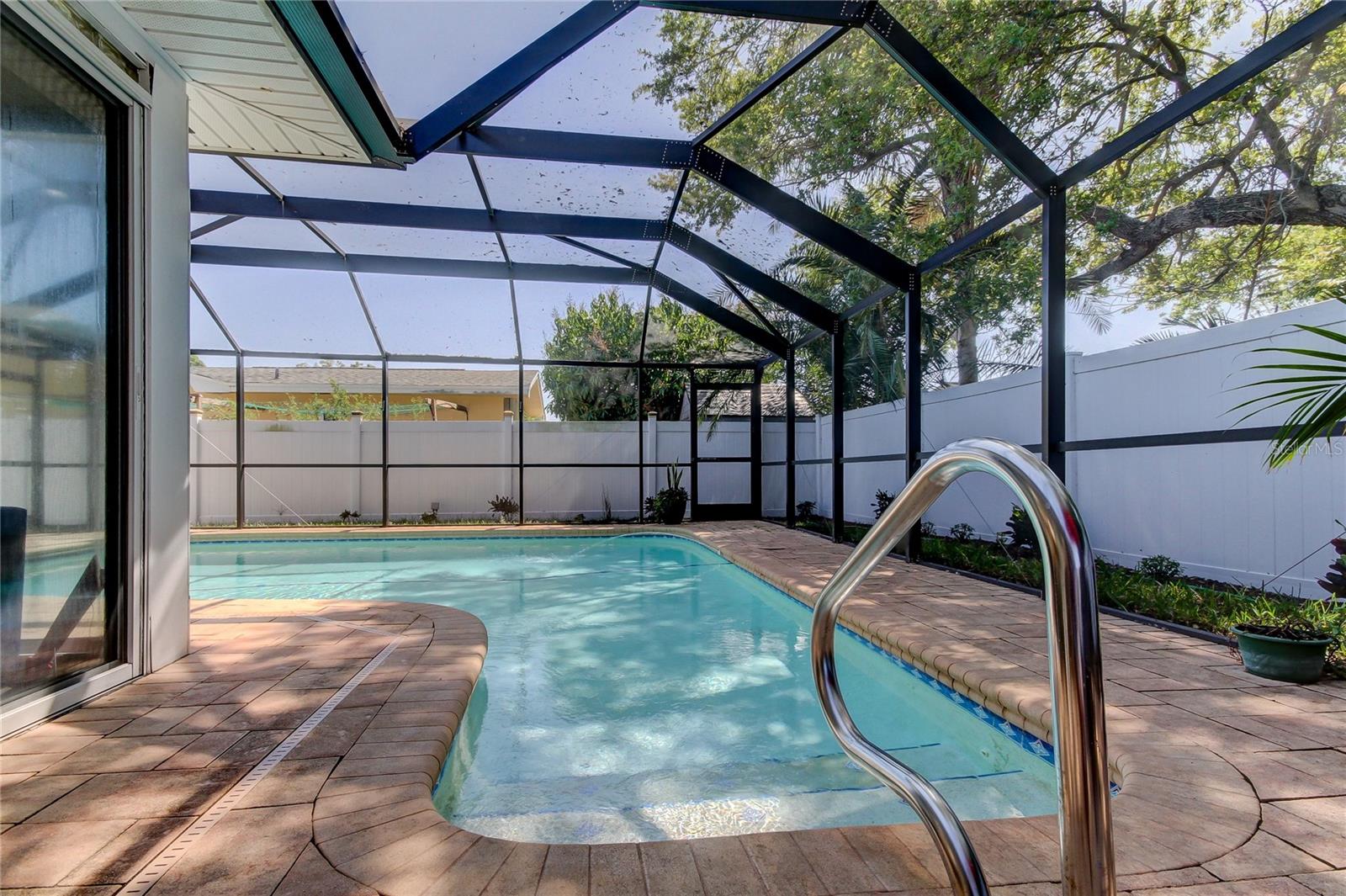 Photo prior to renting.
