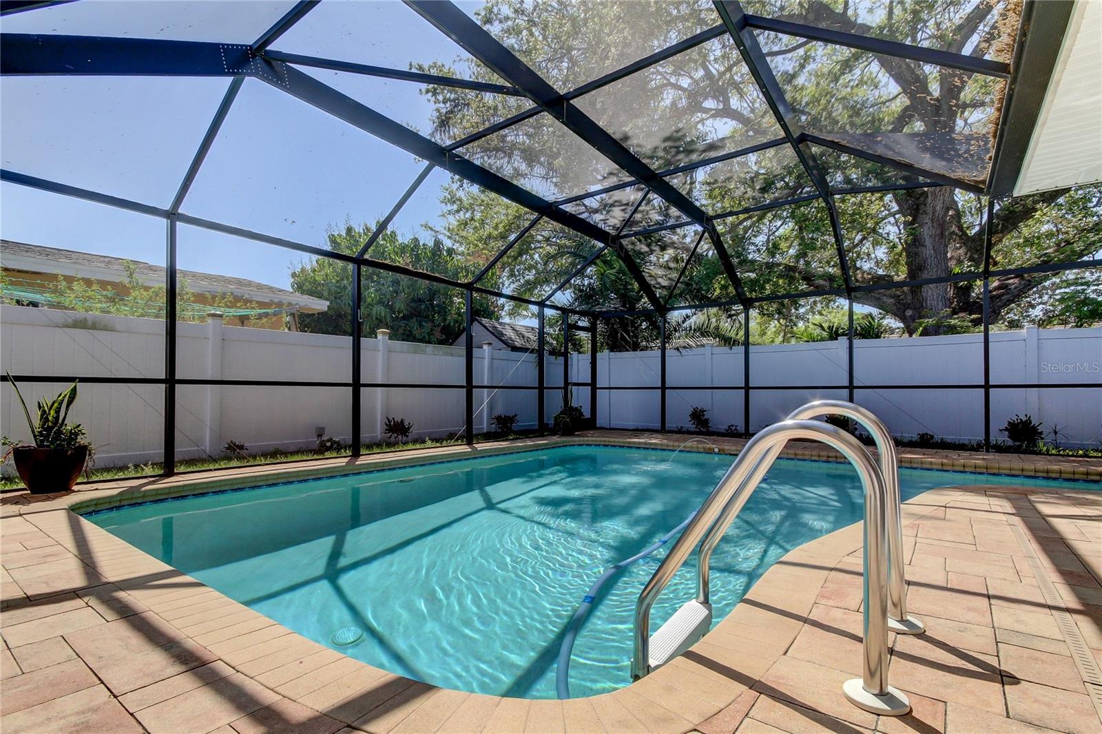 Photo prior to renting.