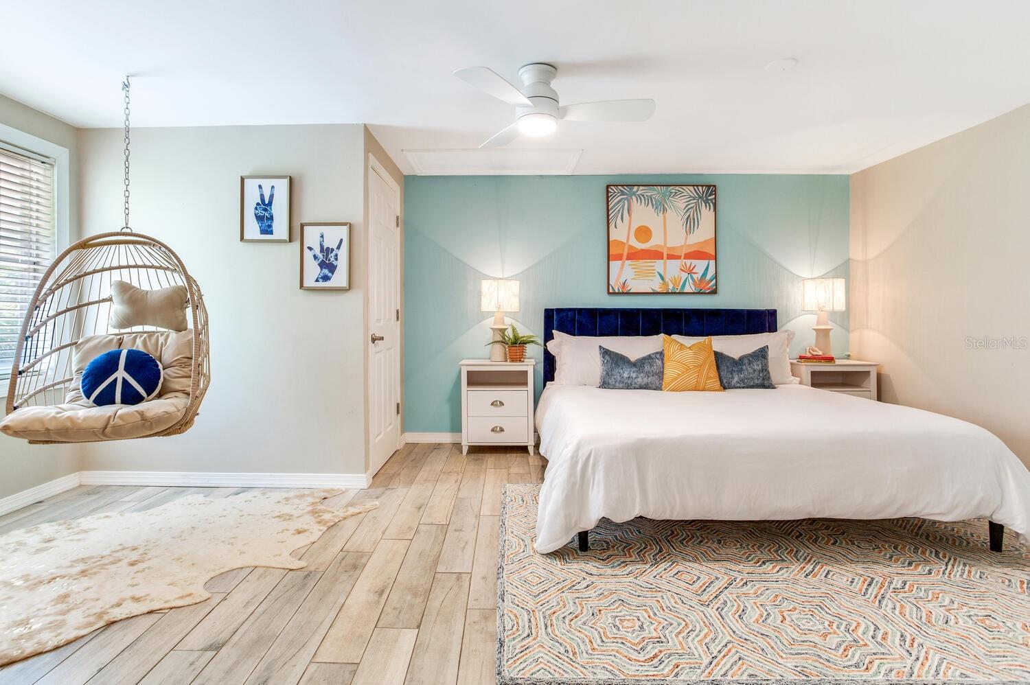 previous airbnb furnishing