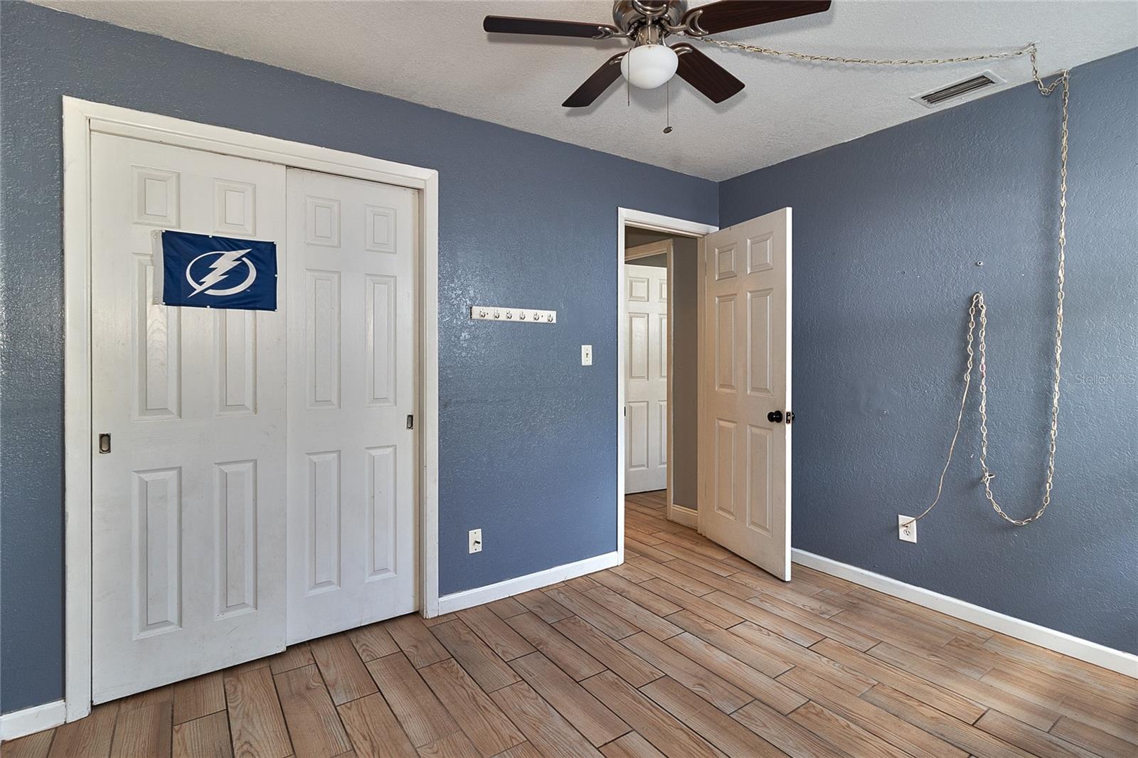 Bedroom #3 in the middle