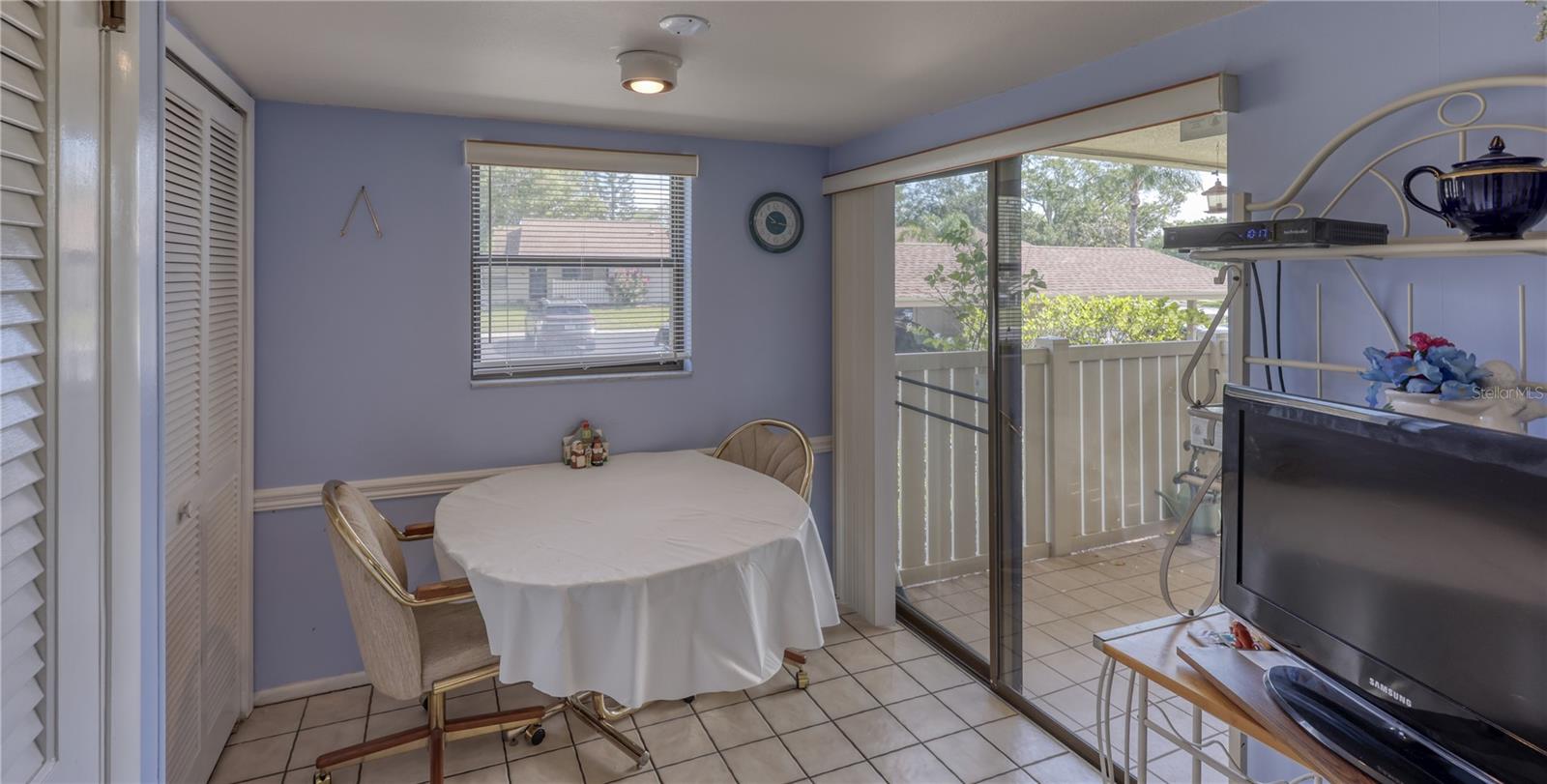 Eating Space in Kitchen