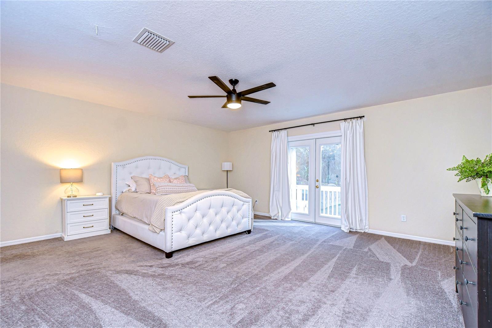 Spacious owner’s retreat with room for a king-sized bedroom set.