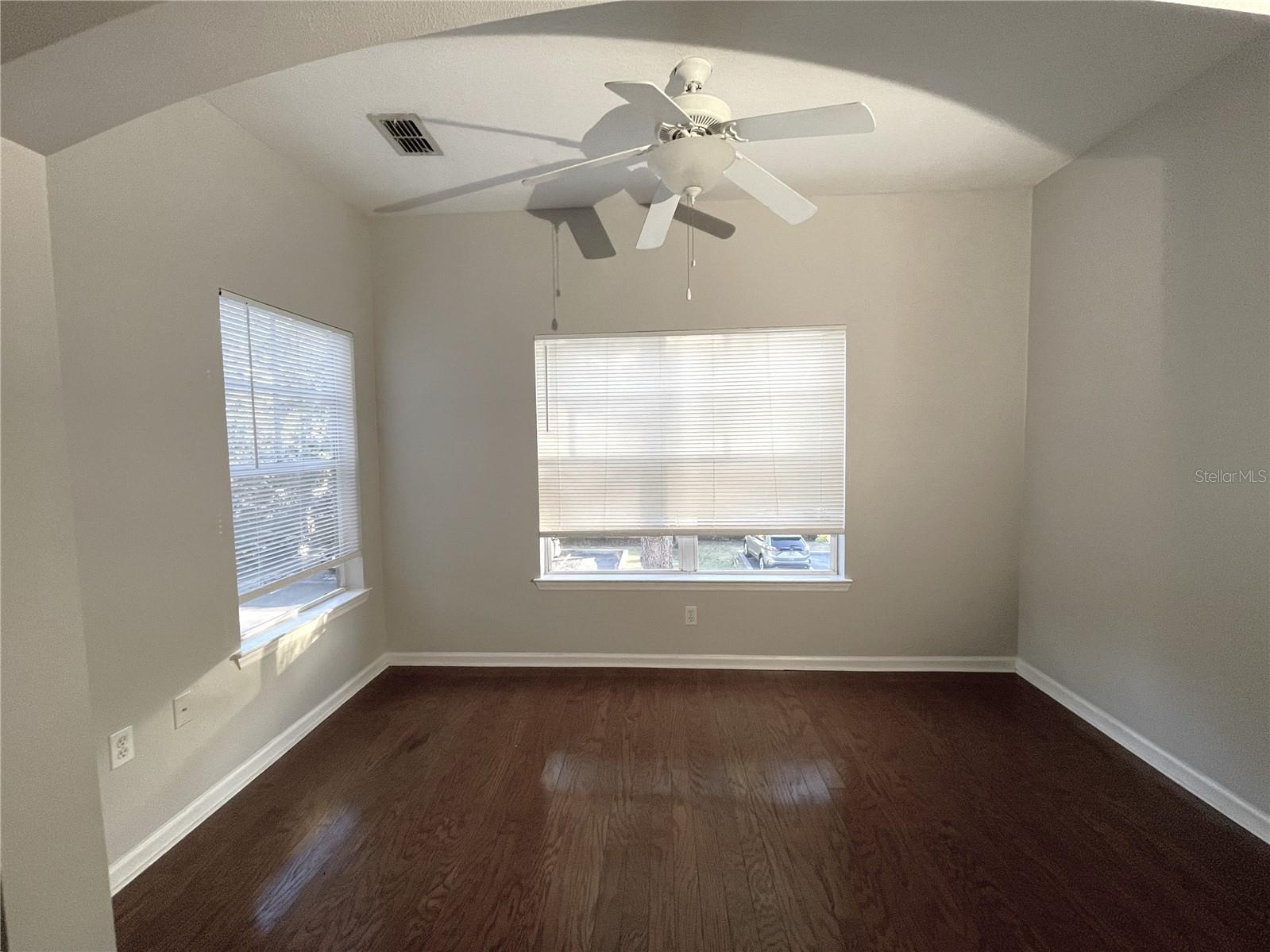 Sitting room off living area