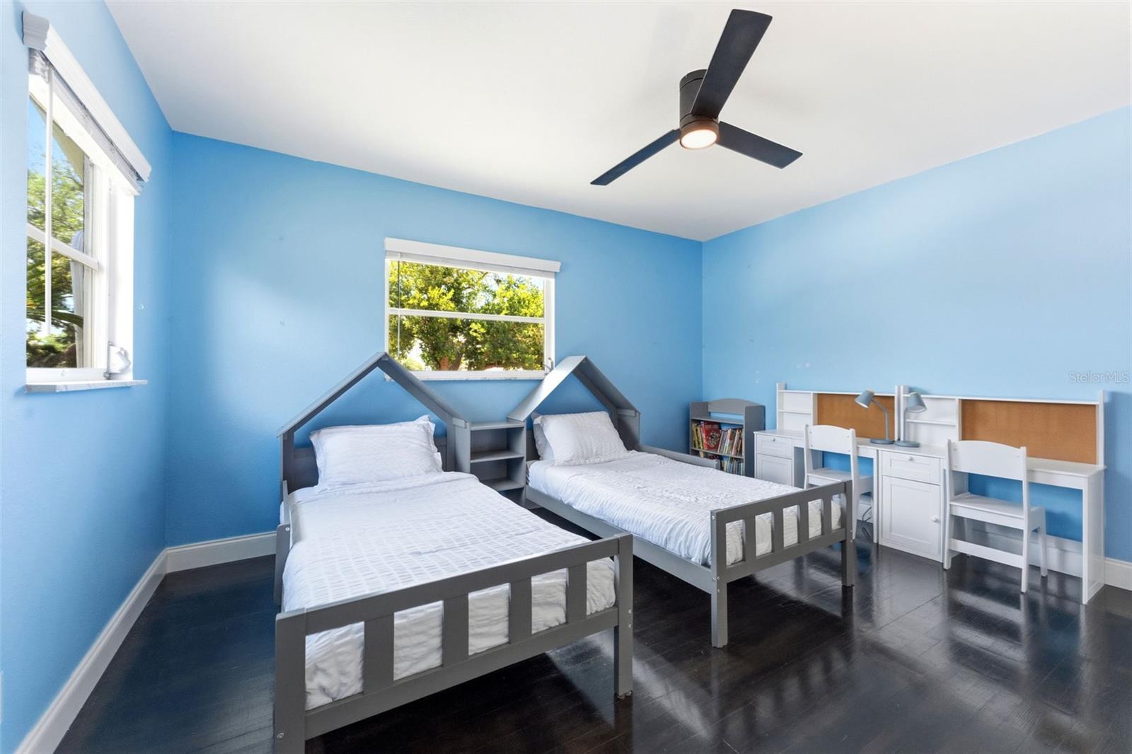 Guest bedroom 1
