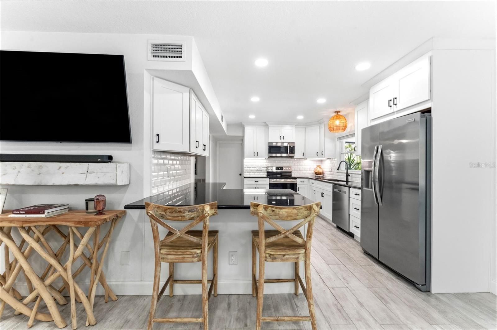Move in ready, just what you are looking for