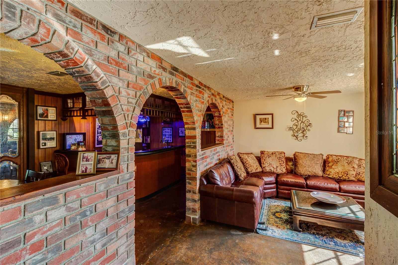 downstairs bar/gameroom