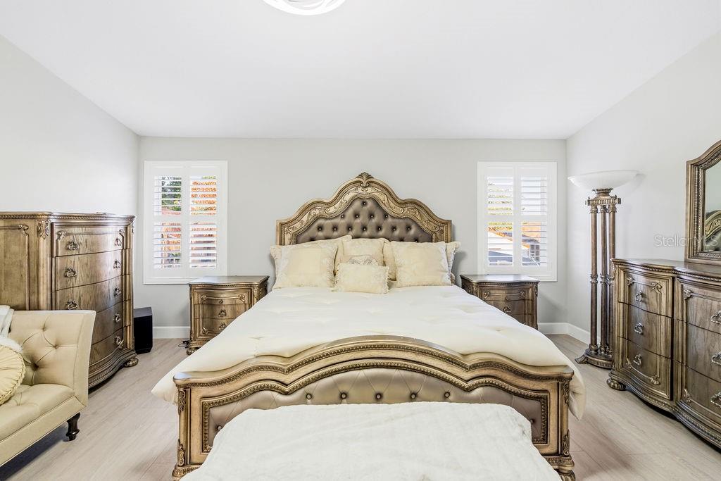 MASTER BEDROOM (2nd Floor)