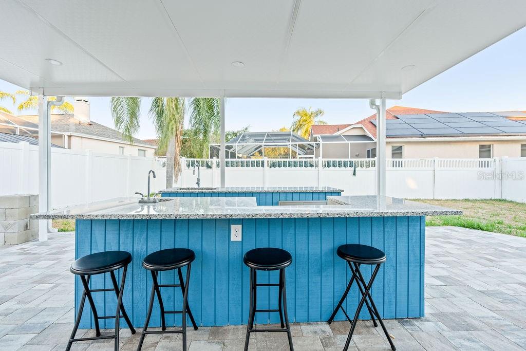 OUTDOOR GRILL AREA