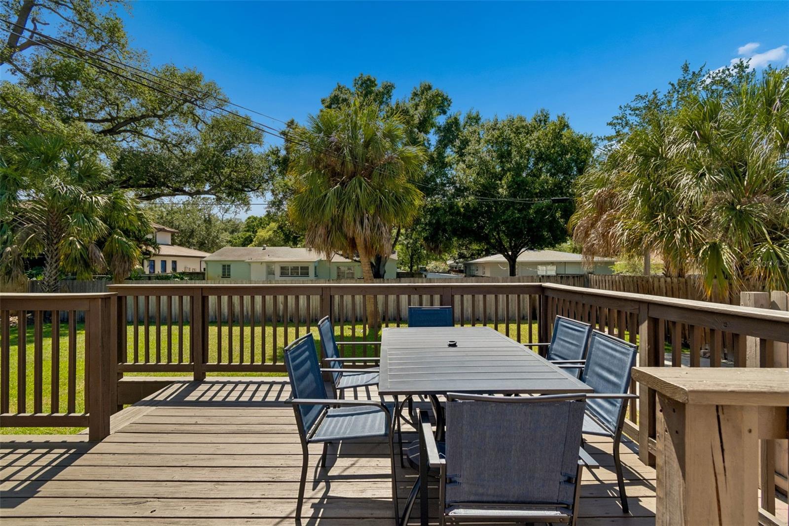 Large Deck for Entertaining