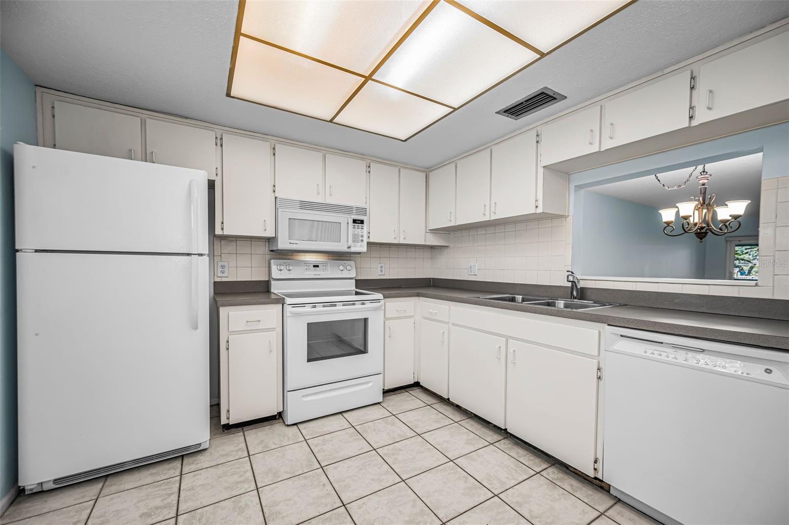 Cooktop Stove and Dishwasher