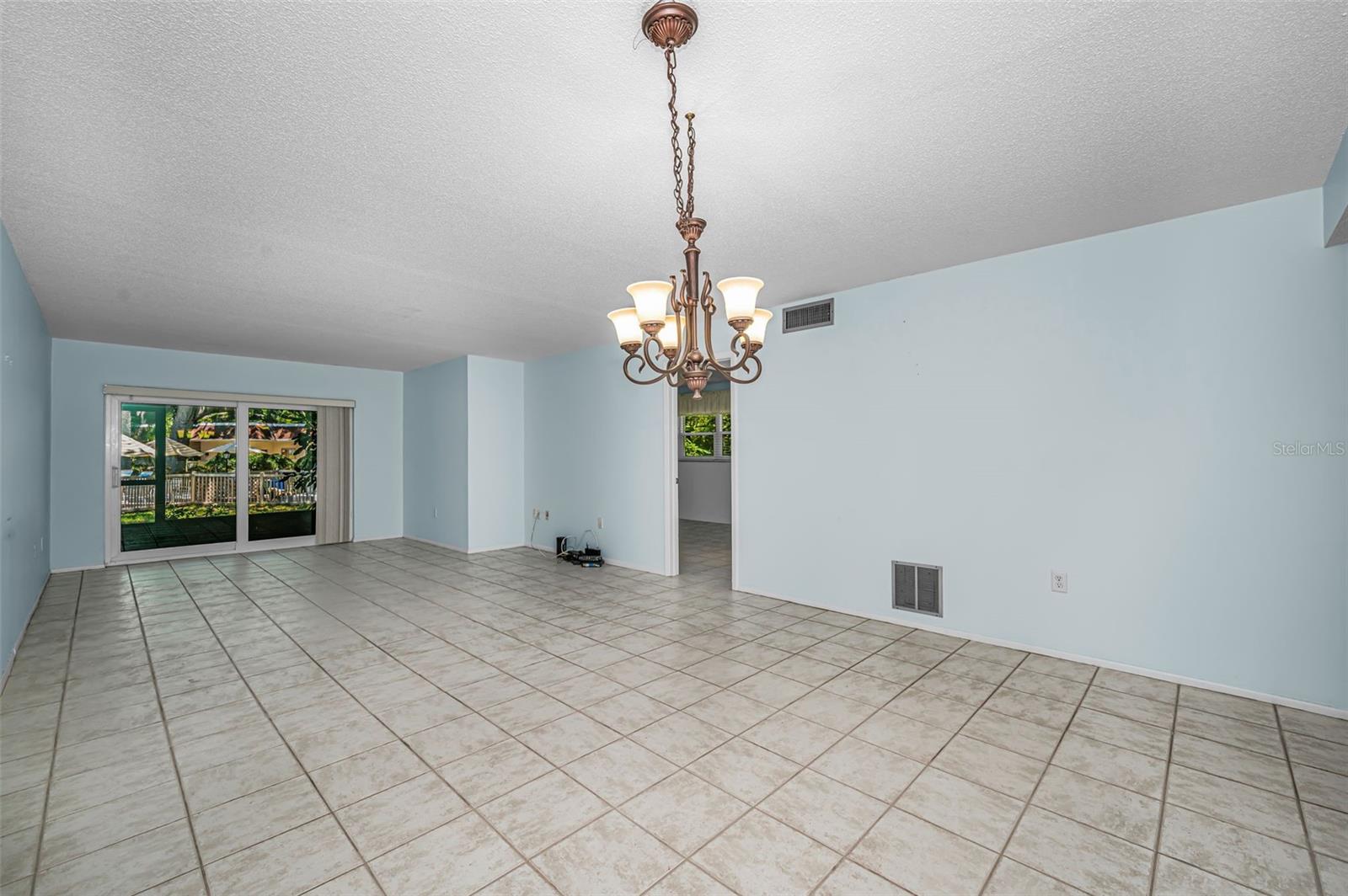 A Blank Canvas to create your coastal dream!