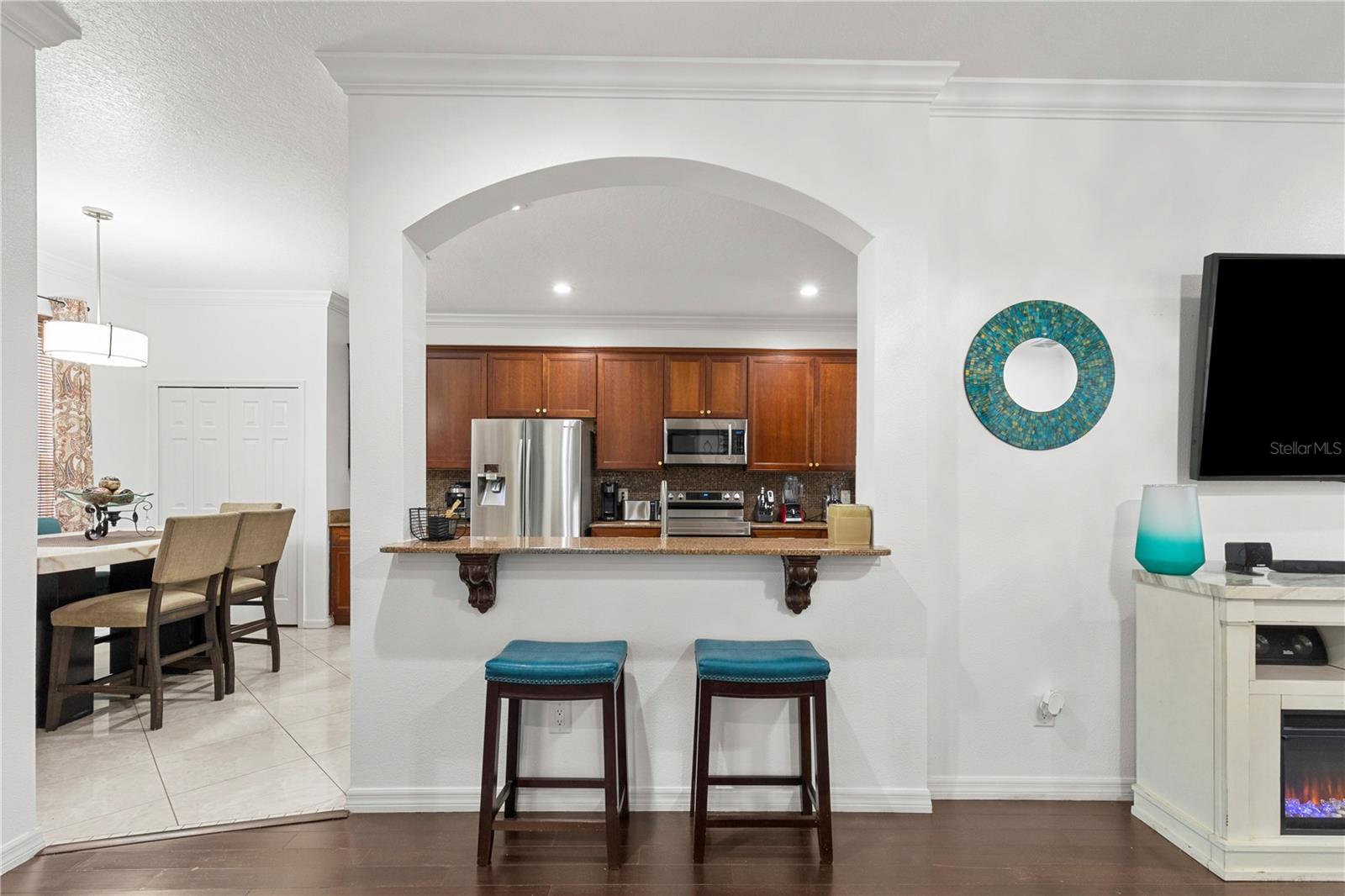 Breakfast bar