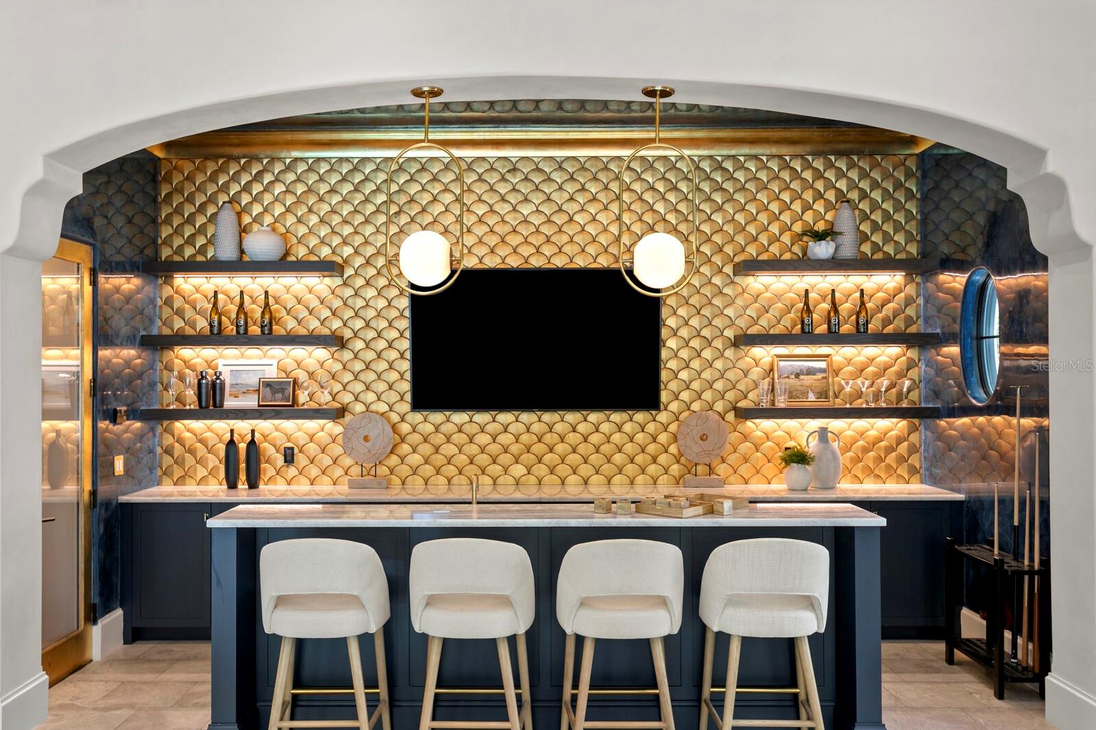 TB8509371