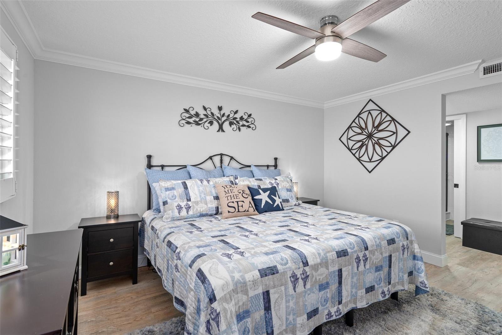 Master bedroom with adjustable king size bed