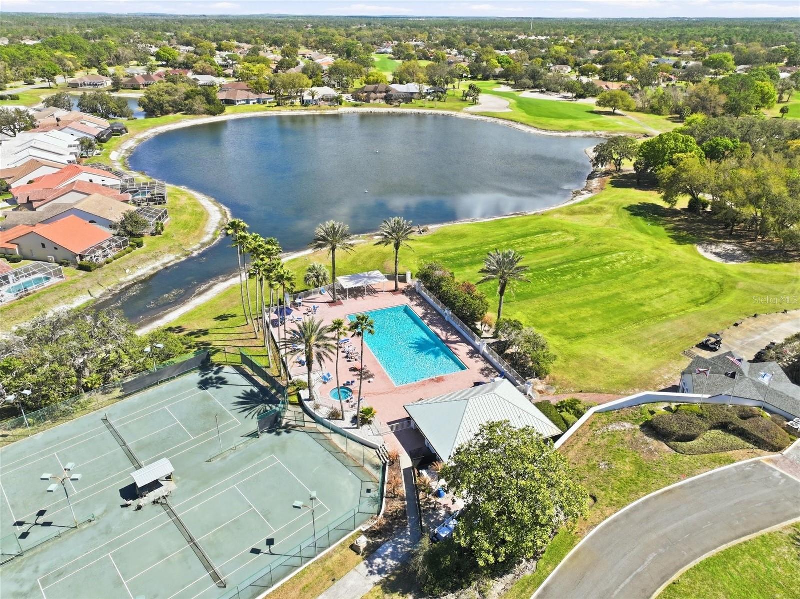 Glen Lakes Pool and Tennis Courts