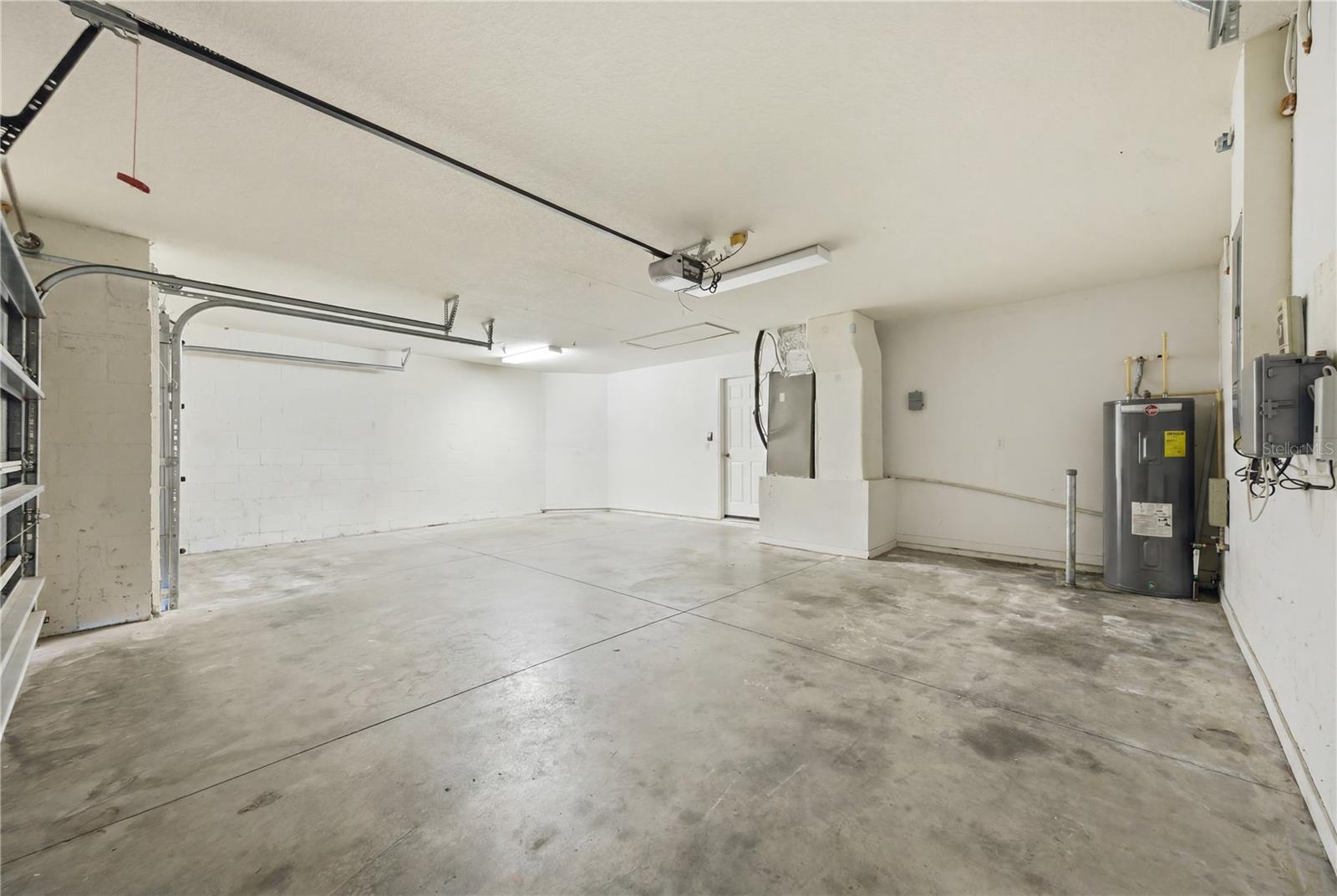 3 car Garage