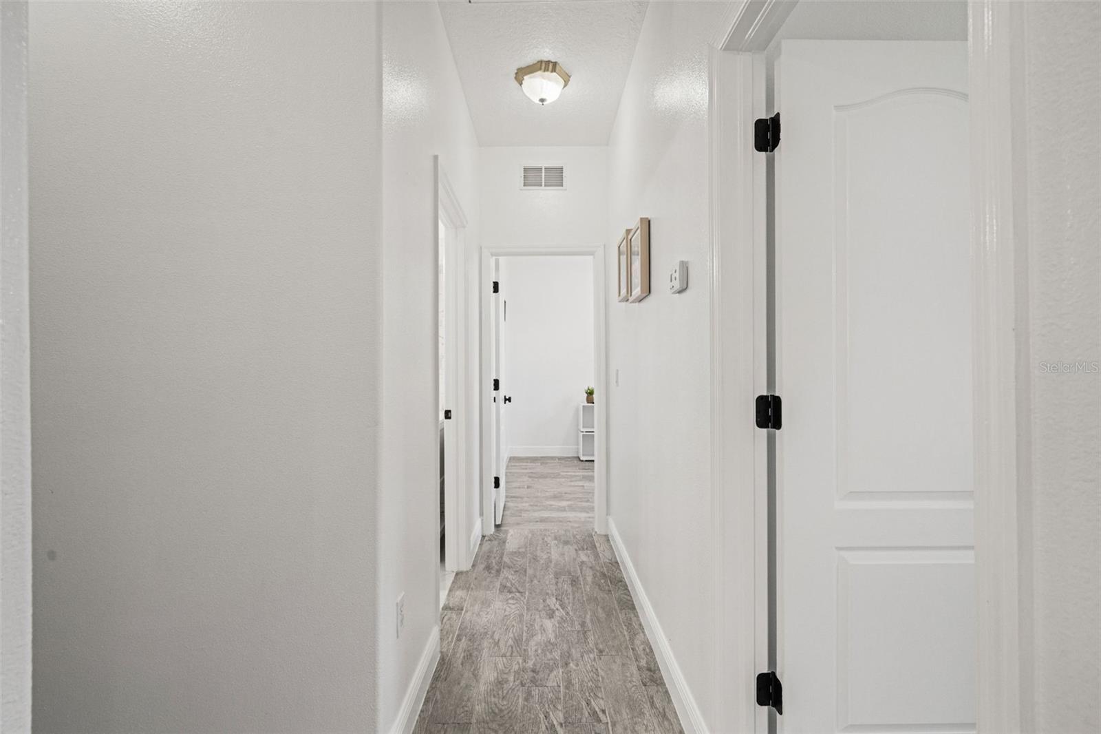 Hall to bedrooms/baths