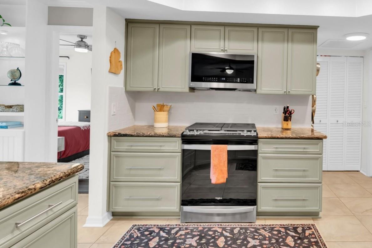 New gas stove