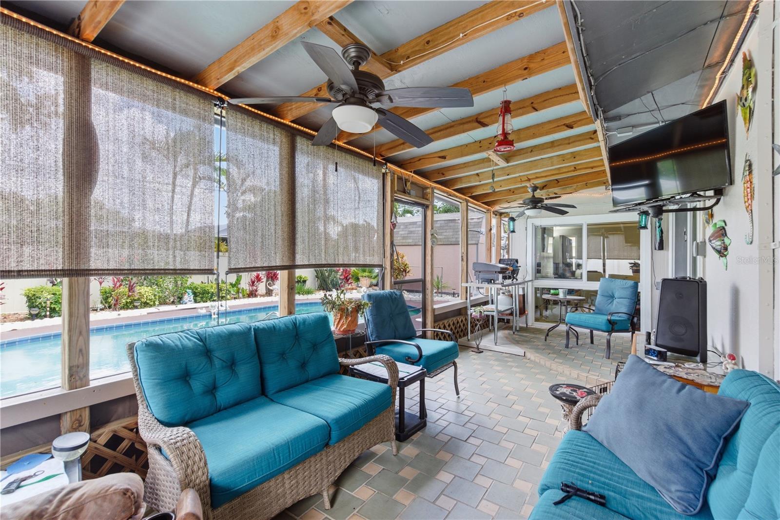 Covered, screened in lanai