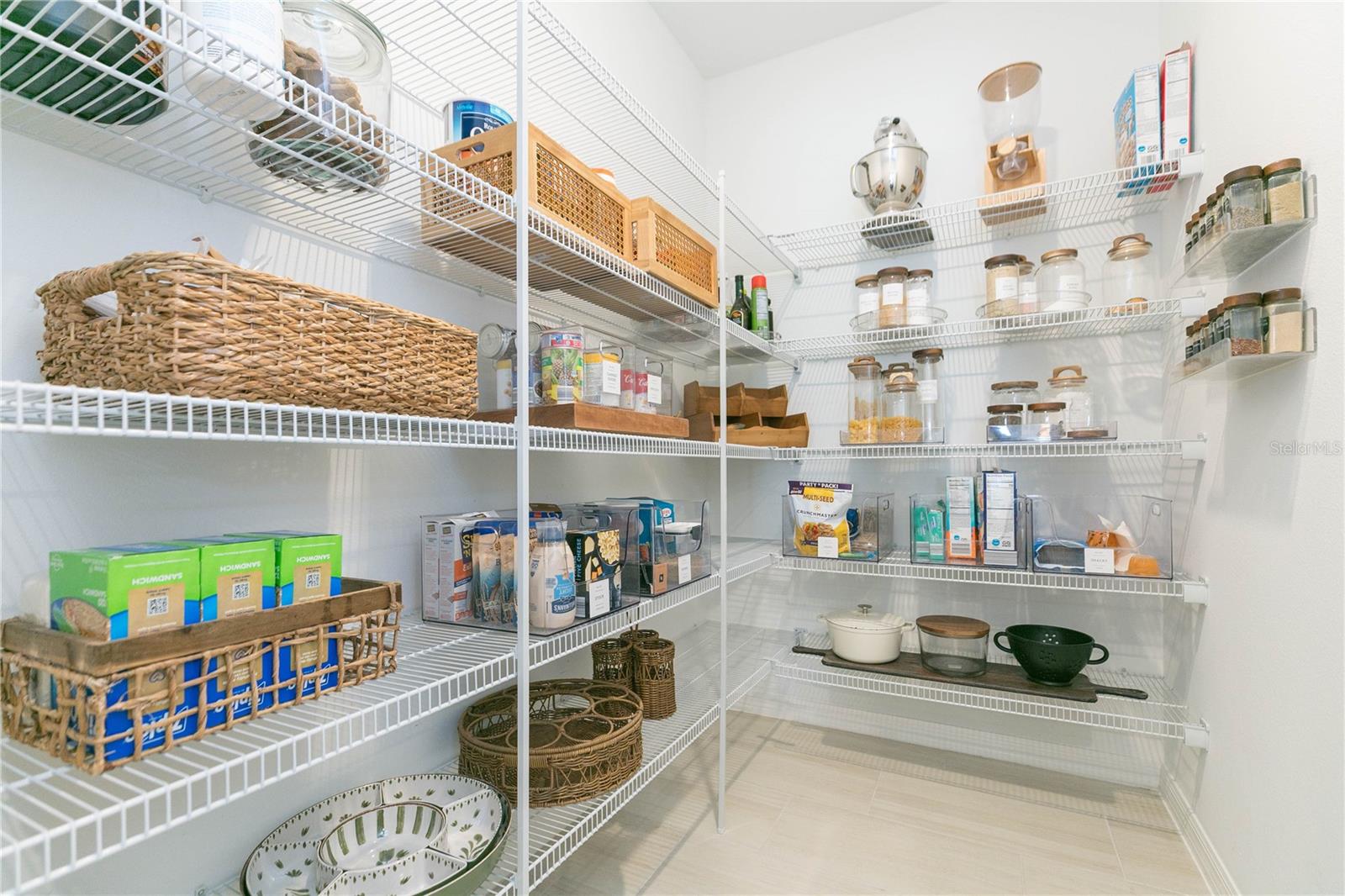 Walk-in Pantry