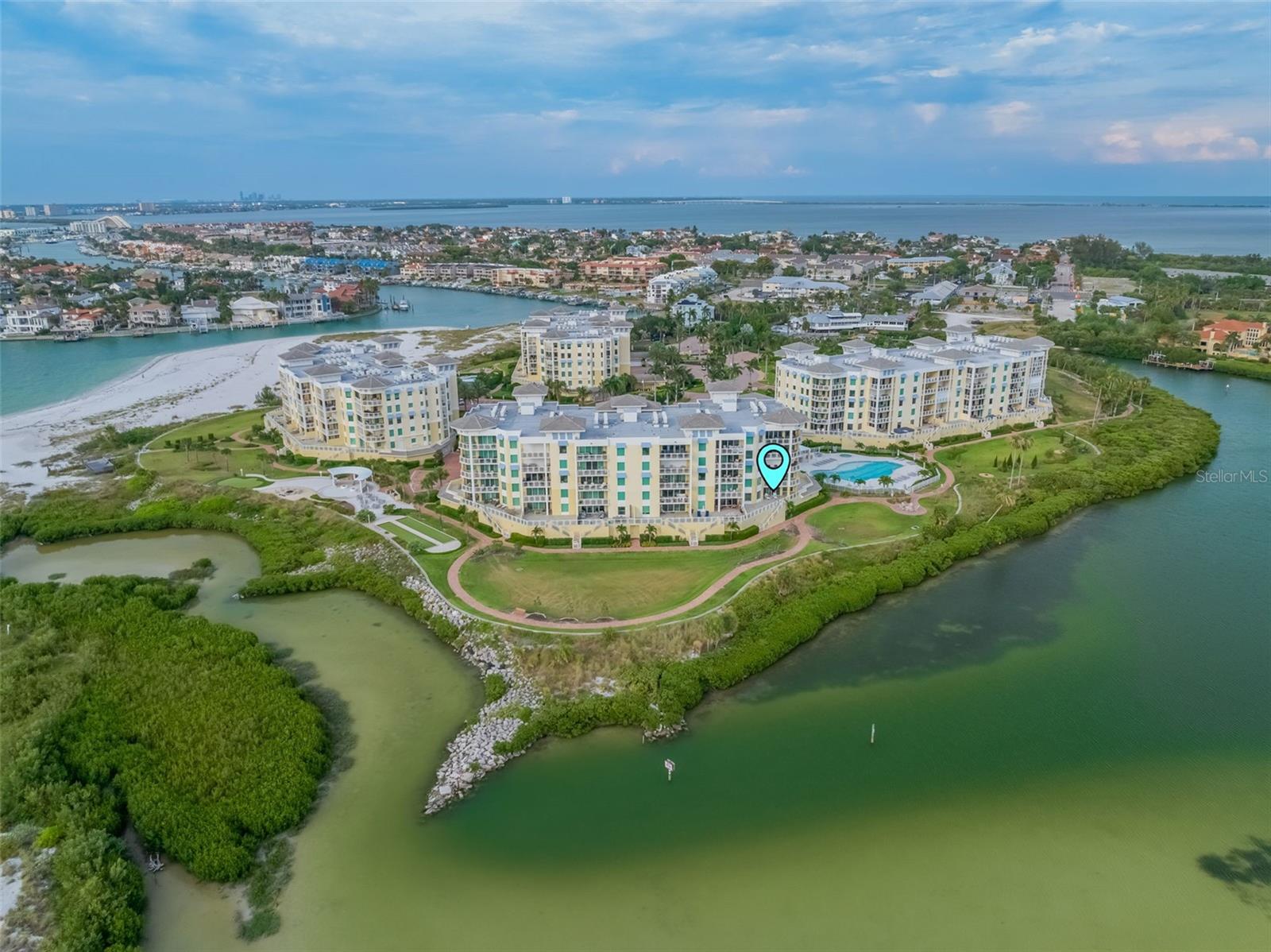 Aerial daylight view of the back of Collany Key III showing the location of the condo.