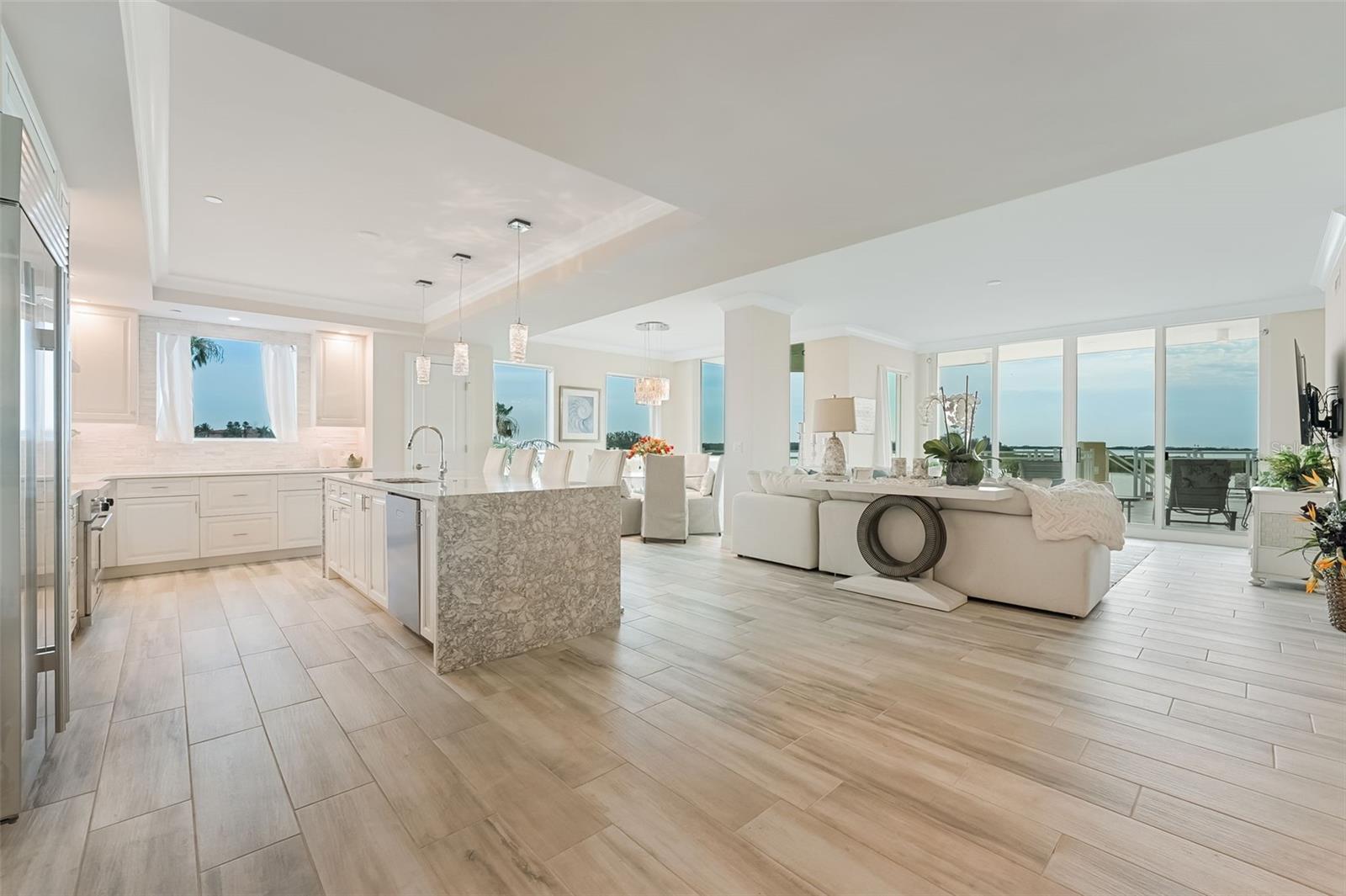 Overview of the living area showing the kitchen, dining and living area
