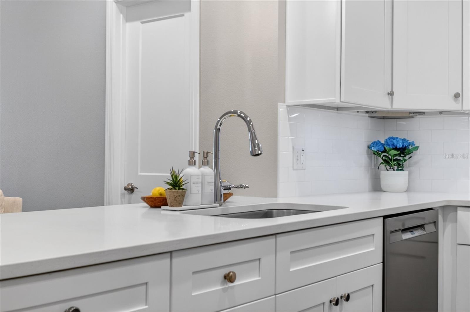 Lots of counter space