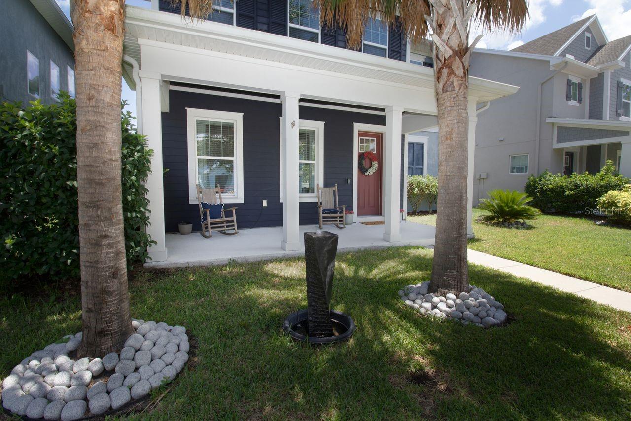 Beautiful curb appeal with fountain