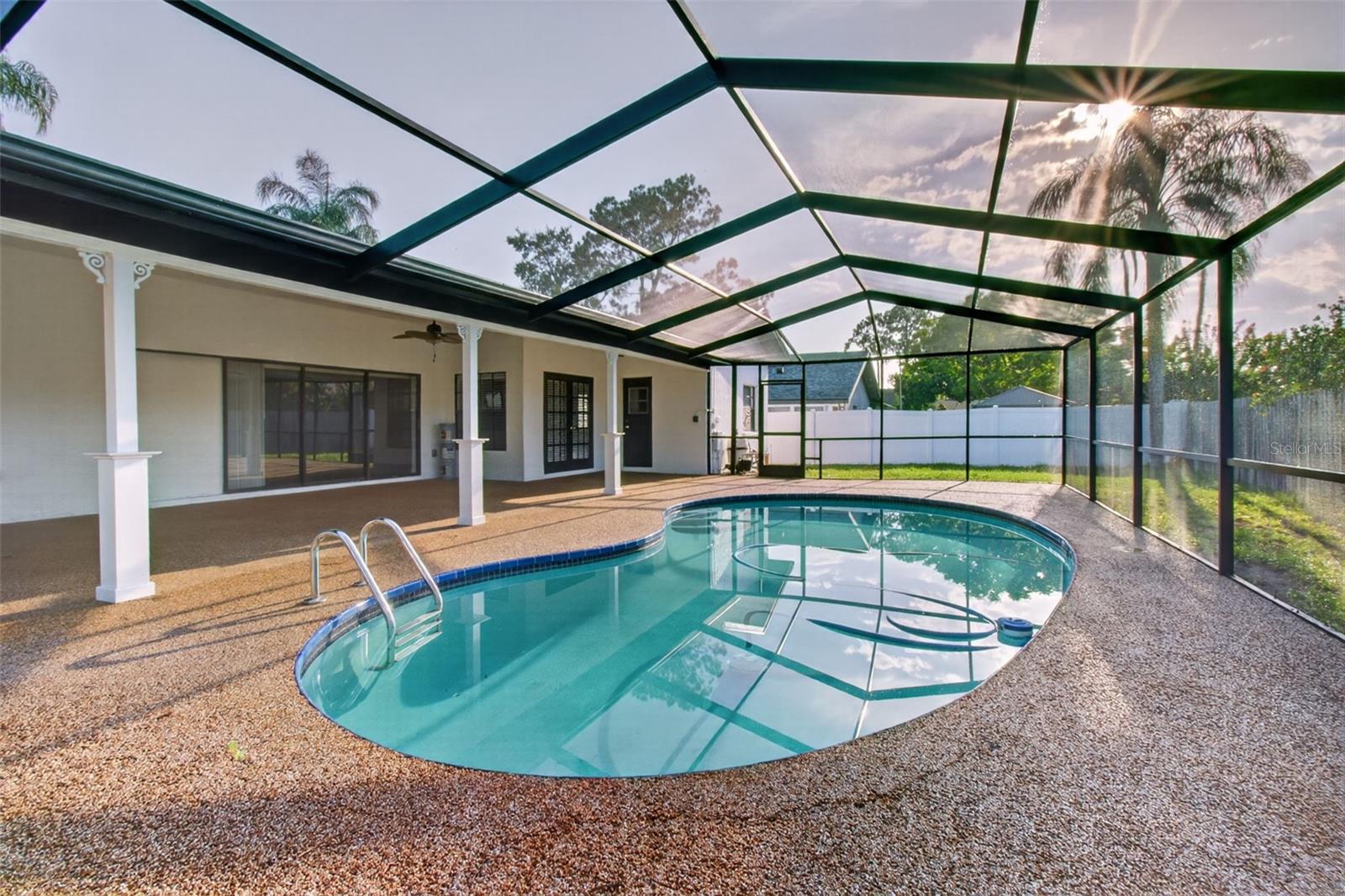 screened in vaulted pool cage