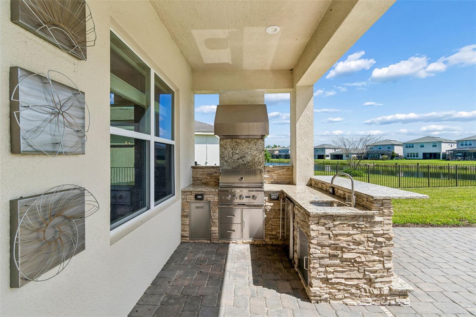 Outdoor kitchen