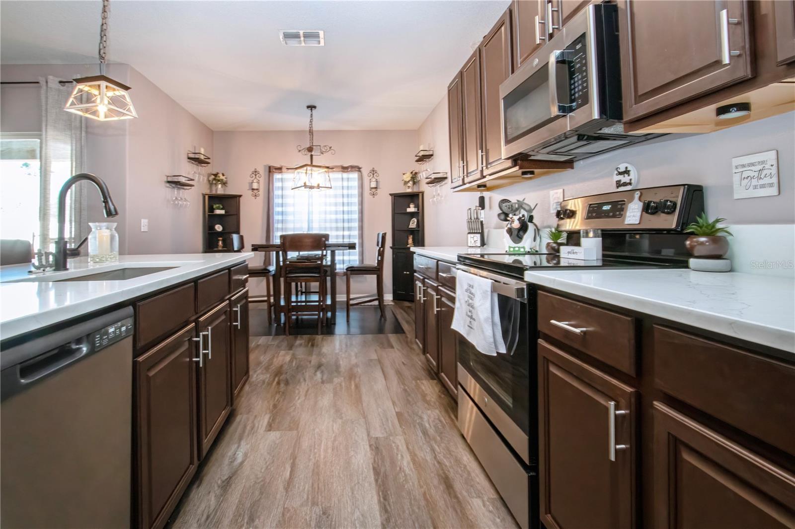 Easy Acces  From Kitchen To Dining room Table