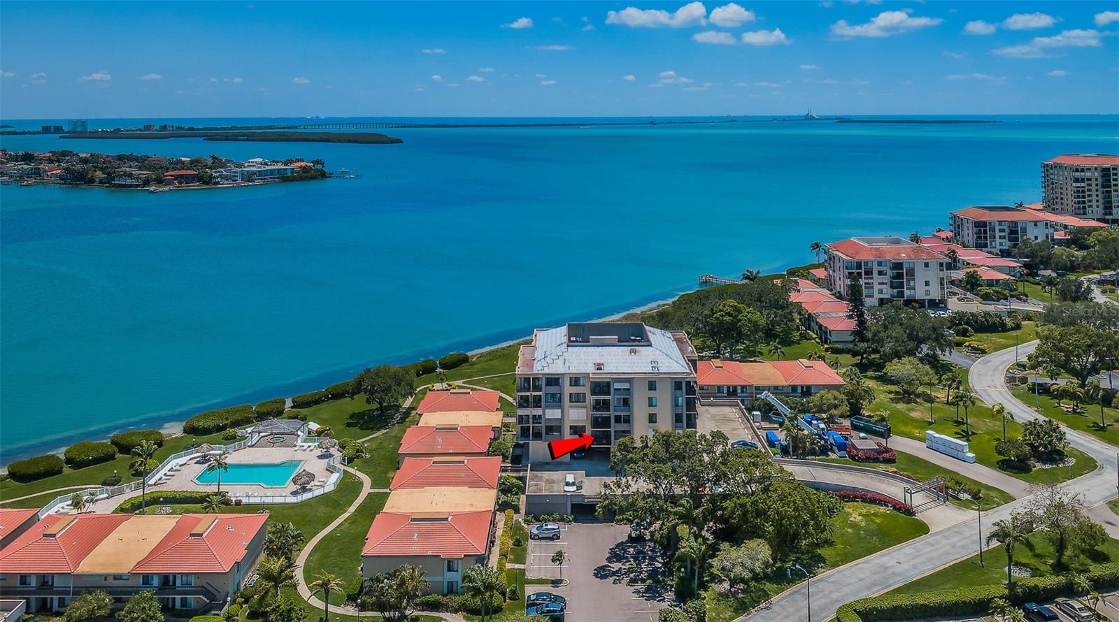 Minutes to Pass-a-Grille, Tierra Verde & Fort De Soto