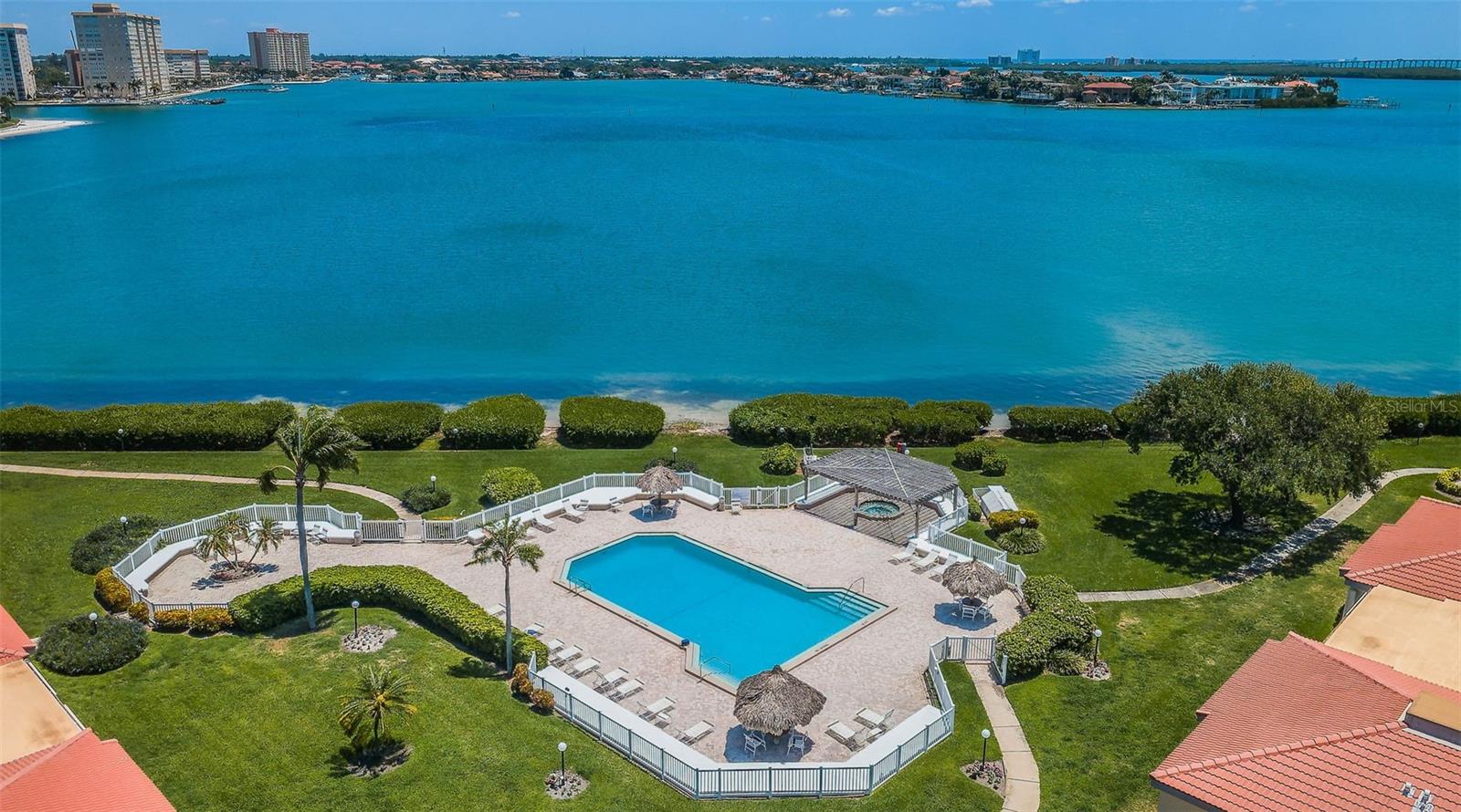 A perfect lock-and-leave coastal retreat