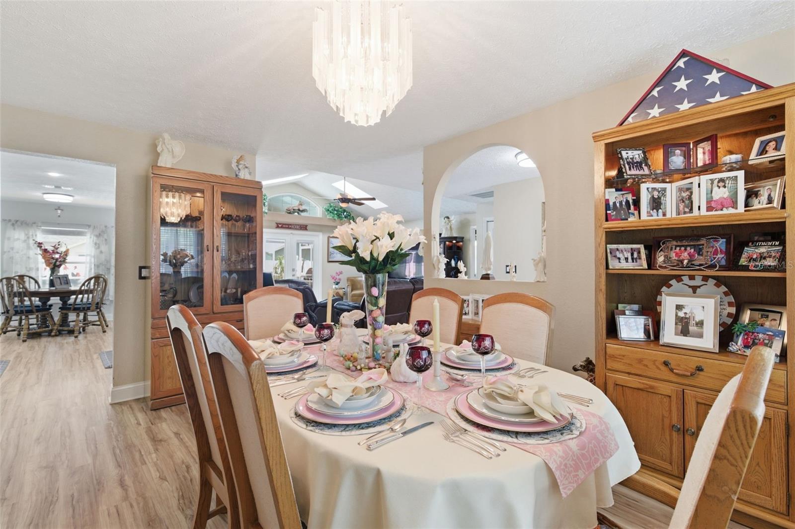 W7885854