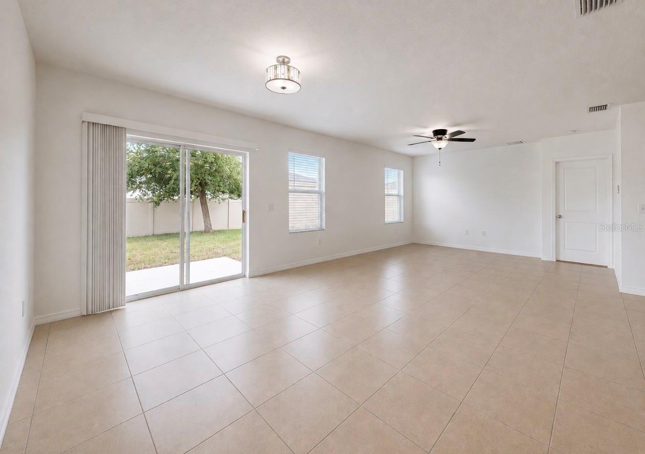 Great Room (Living Room/Dining Room Combo)