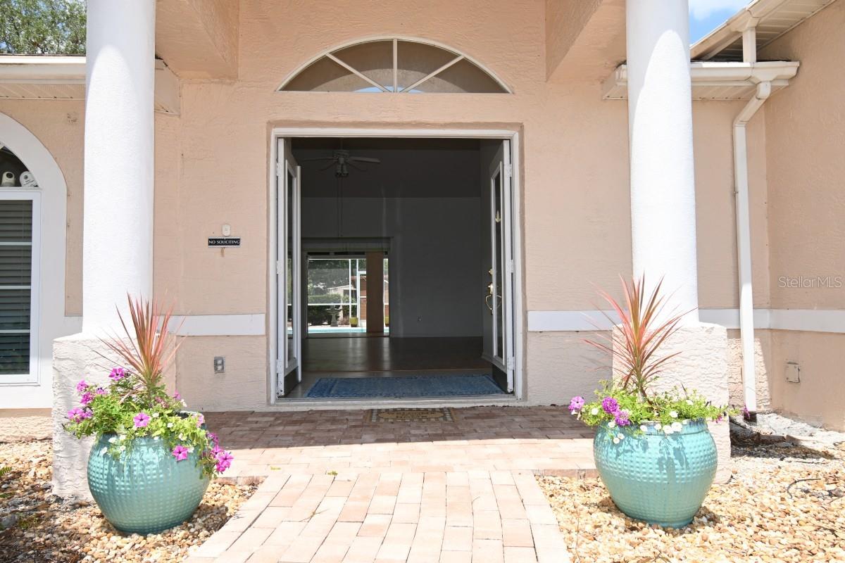 TB8509654