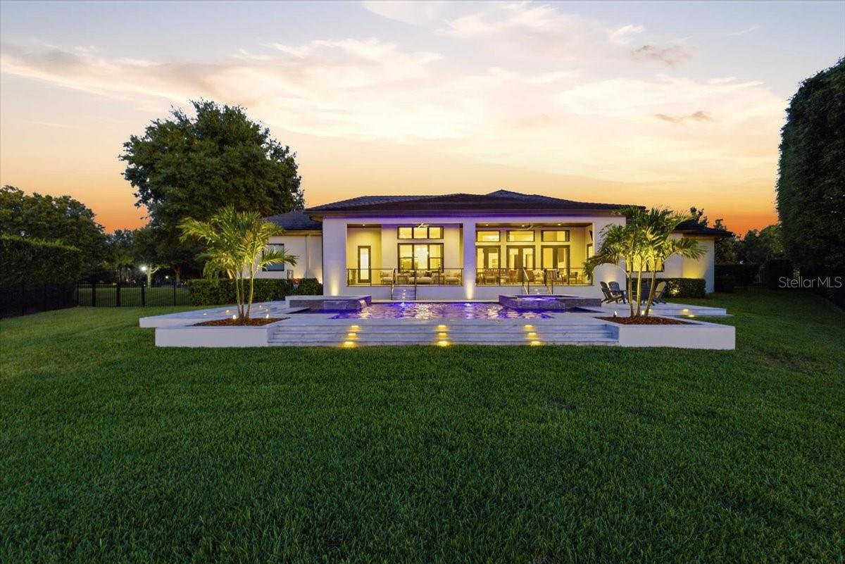 Privacy & Luxury