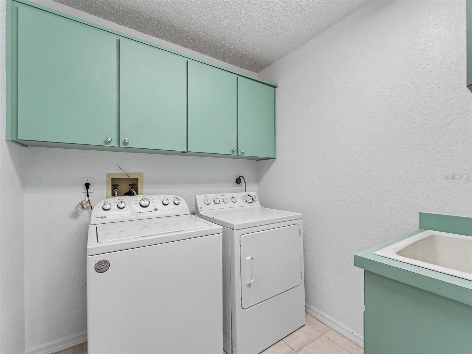 Washer and Dryer are included!