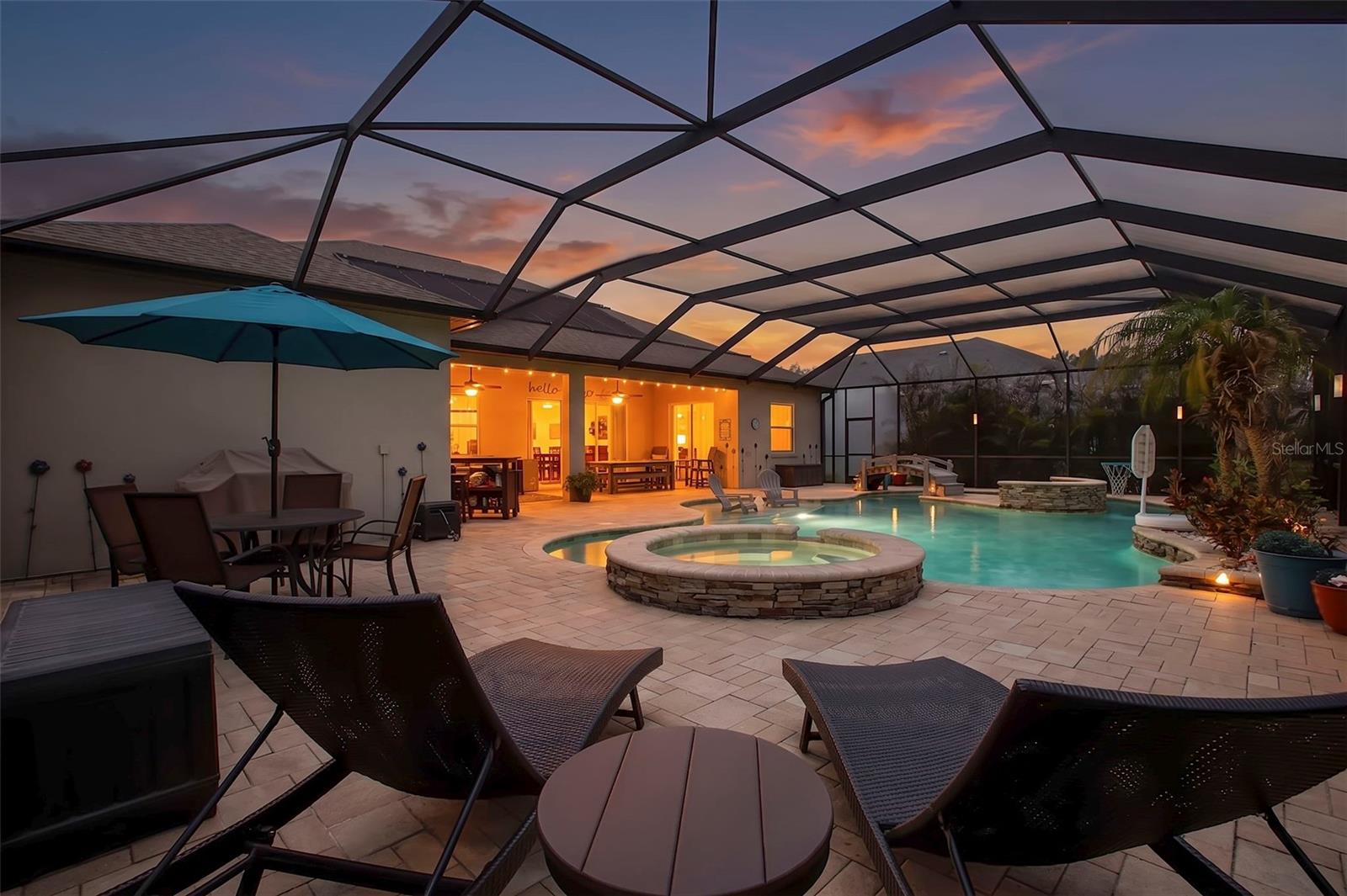 Private Pool and Spa - Twilight