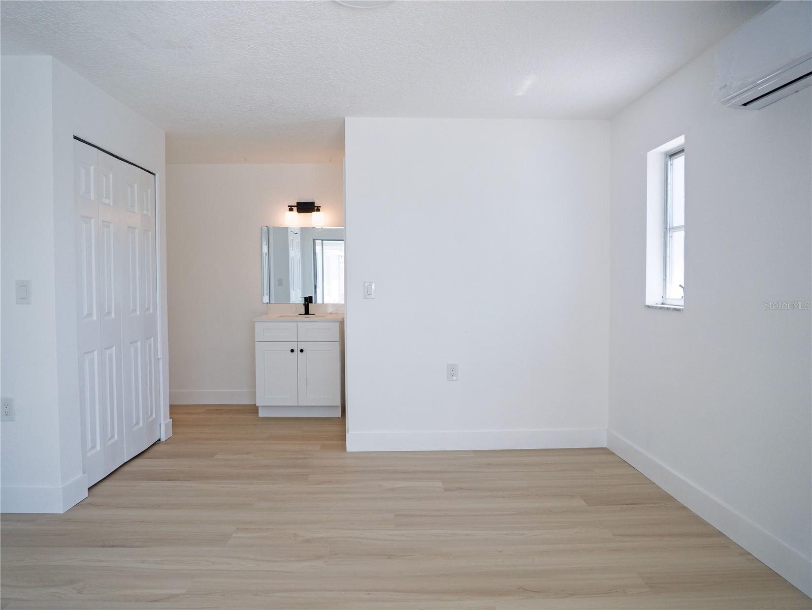 In-Law Suite with Water Views